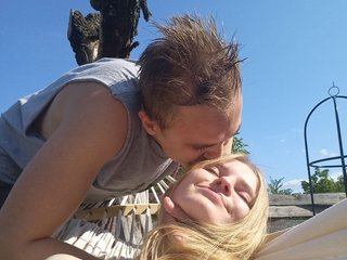 Еротски видео разговор CalebNancy
