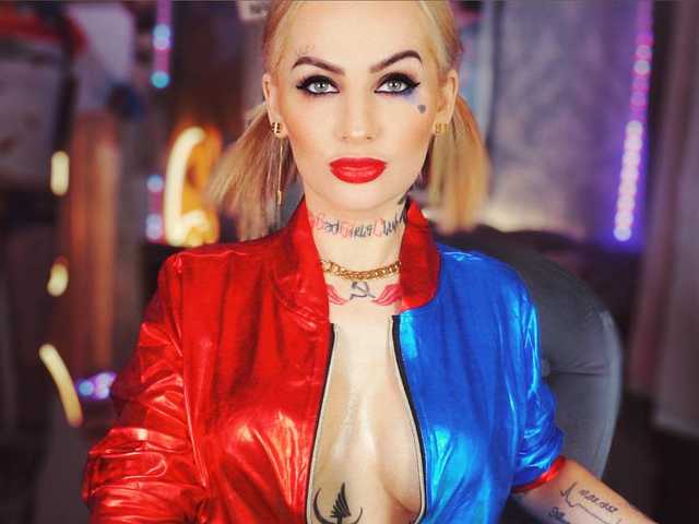 Фотографија на профилот CallMeBadGirl
