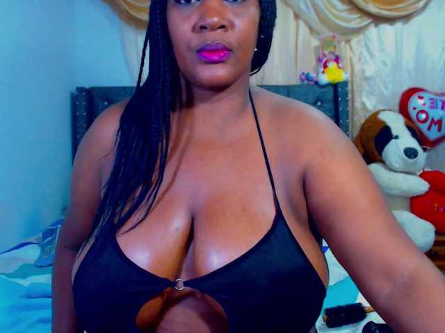 Емитувани слики од екранот cameroonhott4