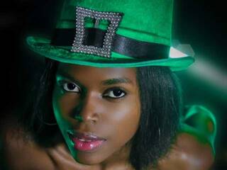 Еротски видео разговор CamilaRachell