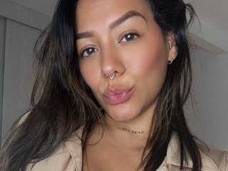 Еротски видео разговор CamilleMoreau