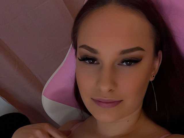 Фотографија на профилот Candy-babe