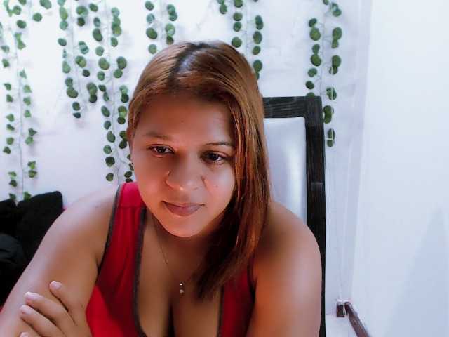 Емитувани слики од екранот Morena_Linda