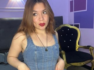 Еротски видео разговор CandyBlussh