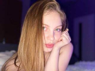 Еротски видео разговор CandyDragon