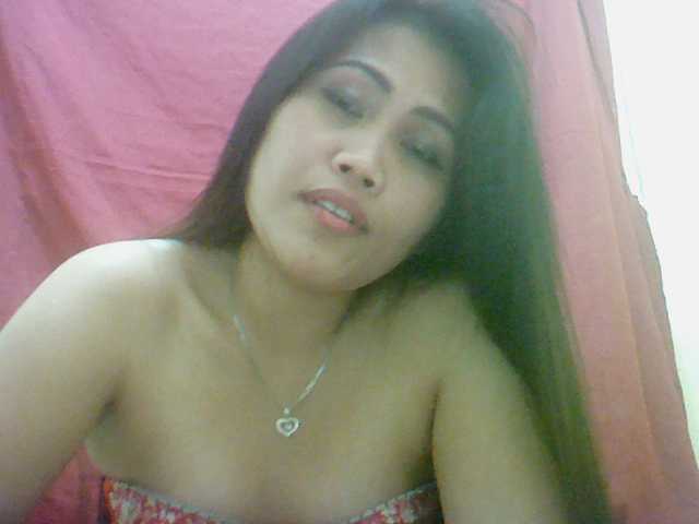 Емитувани слики од екранот CandyRose26