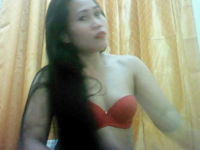 Емитувани слики од екранот CandyRose26