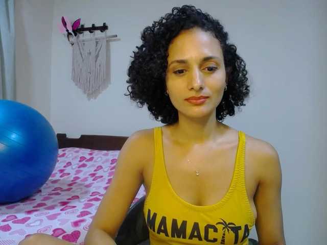 Емитувани слики од екранот Canela12