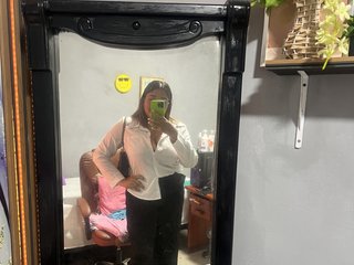 Еротски видео разговор cardi-09