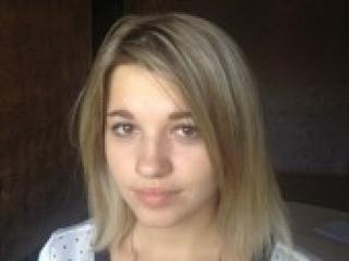 Еротски видео разговор caressme