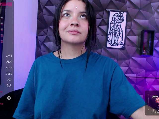 Емитувани слики од екранот Carlota-1