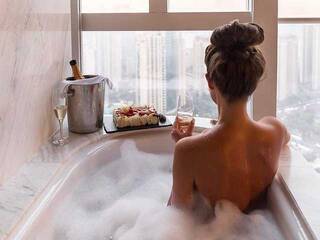 Еротски видео разговор Carolina-love19