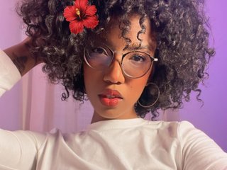 Еротски видео разговор CarolineS