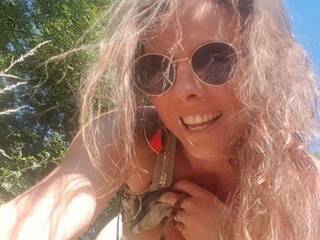 Еротски видео разговор CarolineTosca