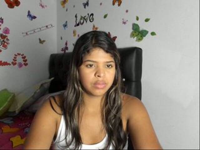 Емитувани слики од екранот carool20