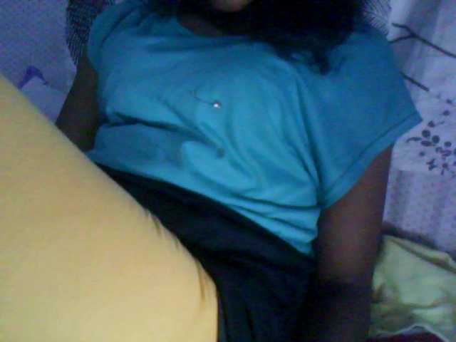 Емитувани слики од екранот CarrieHots