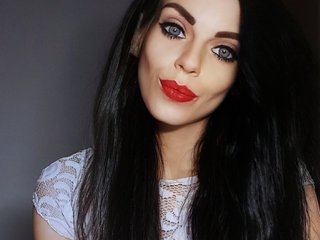 Еротски видео разговор CassieDoll