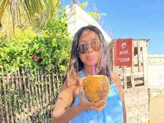 Еротски видео разговор Cassyah