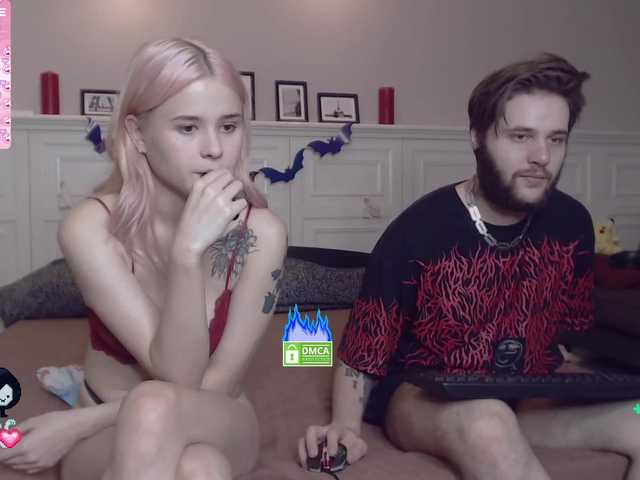 Емитувани слики од екранот CentauriHadar