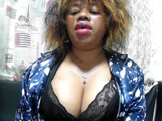 Емитувани слики од екранот cerenesexy