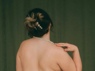 Еротски видео разговор CharleeKendall