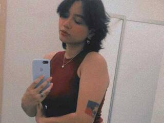 Еротски видео разговор CharliePrin