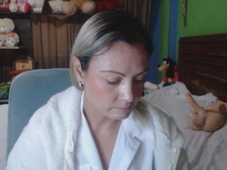 Еротски видео разговор Charlizetheron1