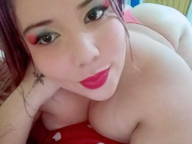 Фотографија на профилот CharloteAdams