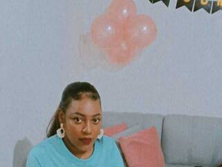 Еротски видео разговор CharlotteGill