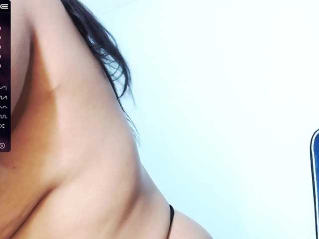 Емитувани слики од екранот charlottemilf