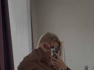 Еротски видео разговор Charmulik