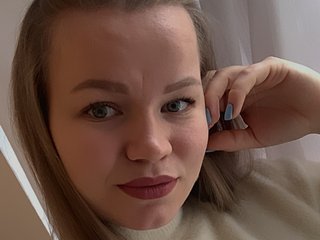 Еротски видео разговор CherryAlia