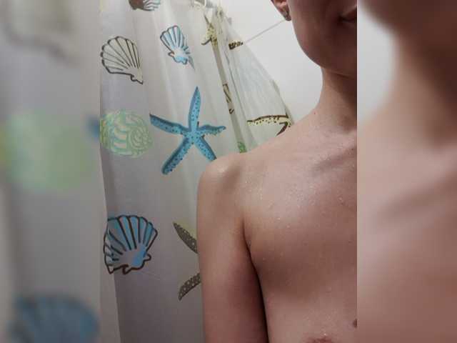 Емитувани слики од екранот cherryberry18