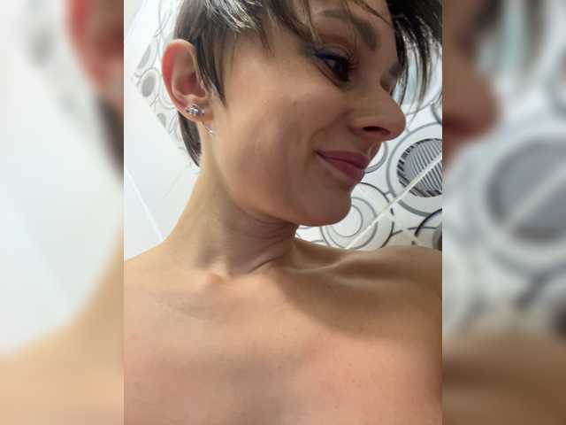 Емитувани слики од екранот cherryberry18