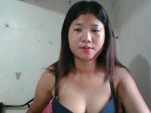 Емитувани слики од екранот cherryblossom