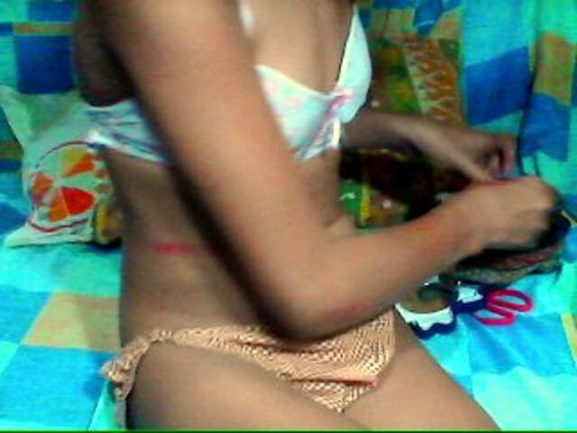 Емитувани слики од екранот HungryPussyX