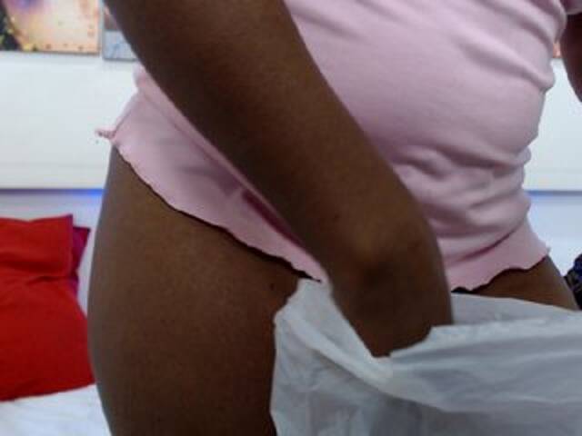 Емитувани слики од екранот Cherrycleou