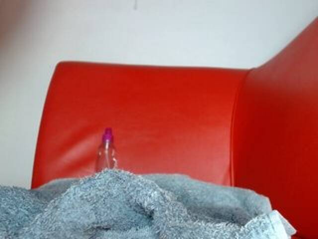 Емитувани слики од екранот Cherrycleou