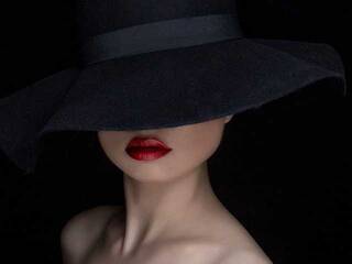 Еротски видео разговор cherrygirl01