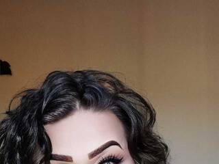 Еротски видео разговор CherryXX1