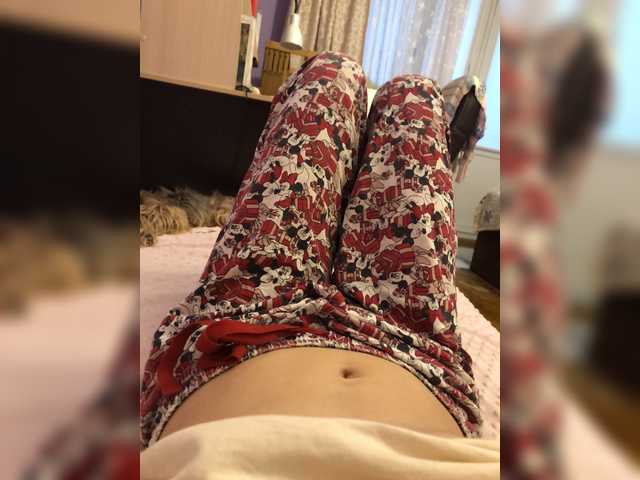 Емитувани слики од екранот kittya