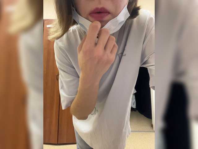 Емитувани слики од екранот kittya