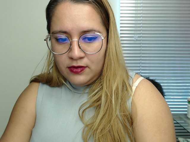 Емитувани слики од екранот Cipher-jones