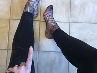 Еротски видео разговор Claradomifeet