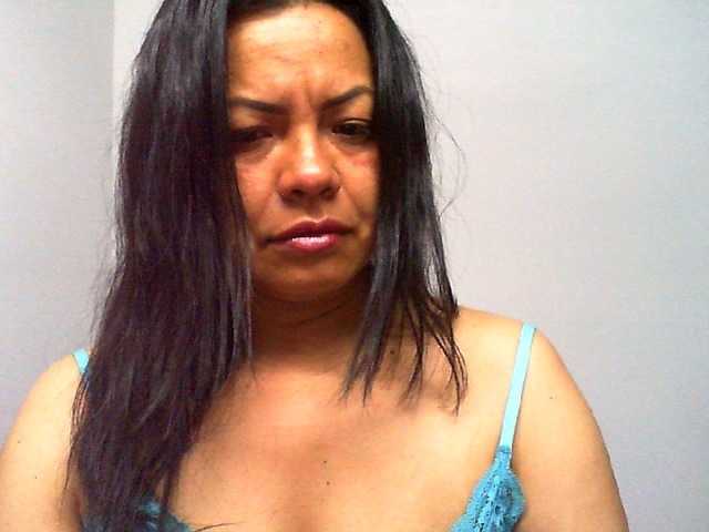 Емитувани слики од екранот clyros