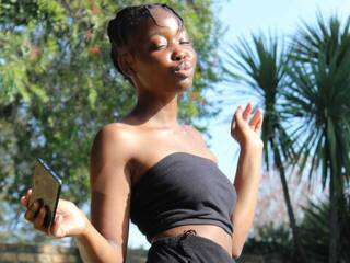 Еротски видео разговор cocobarbie