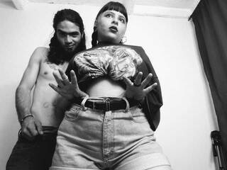 Еротски видео разговор CoilinGaldor