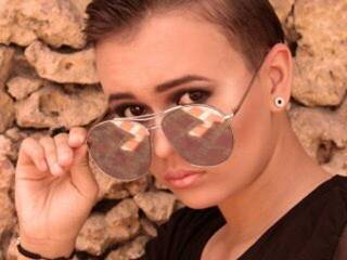 Еротски видео разговор conny-crazy1