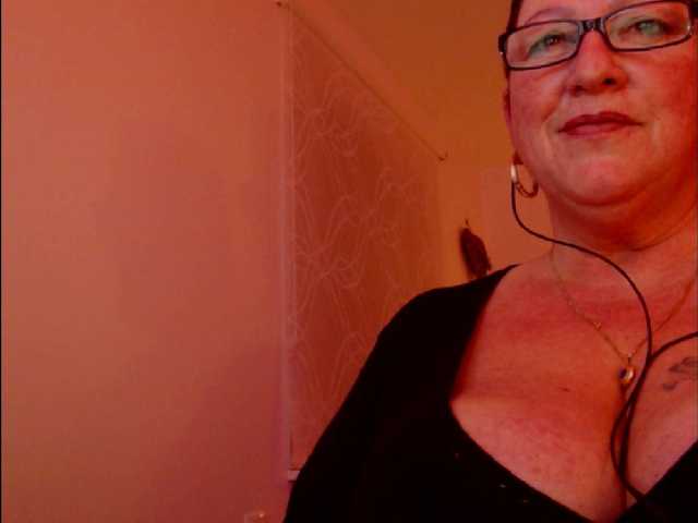 Фотографии Connyat99 Make Mistress Conny happy with the vibration 201 ultra high kiss tits flash 80 tips guys kiss only german here pm 20Domi 5 min steuern 200 tips