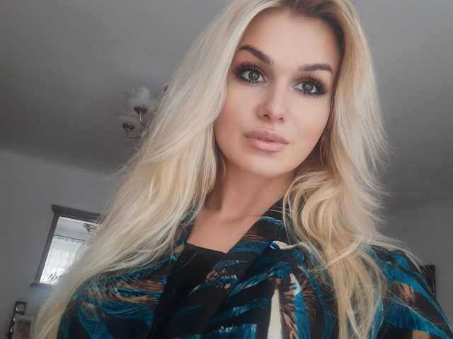 Фотографија на профилот Cornelia22hot